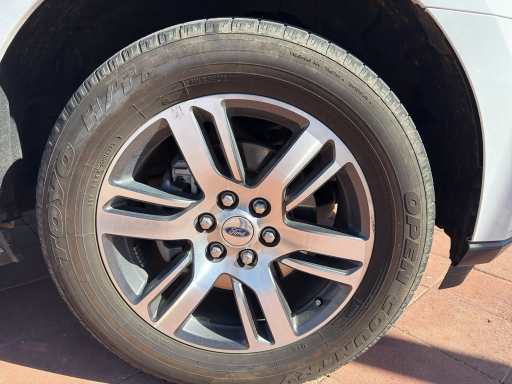 Certified 2023 Ford Expedition Limited image 10