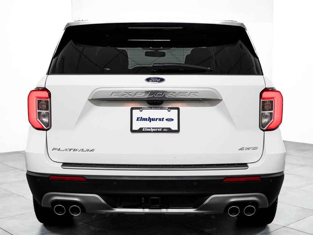 Certified 2023 Ford Explorer Platinum w/ Technology Package AWD/4WD image 5