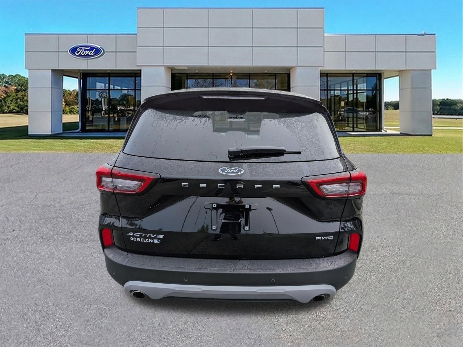 Certified 2023 Ford Escape Active w/ Tech Pack #2 image 4