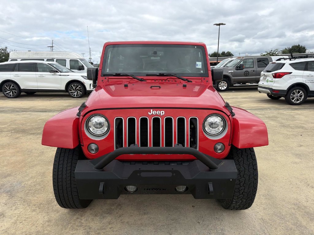 Used 2018 Jeep Wrangler Unlimited Sahara AWD/4WD image 4