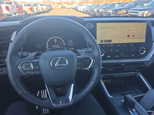 Used 2024 Lexus TX 500h AWD w/ Technology Package image 24