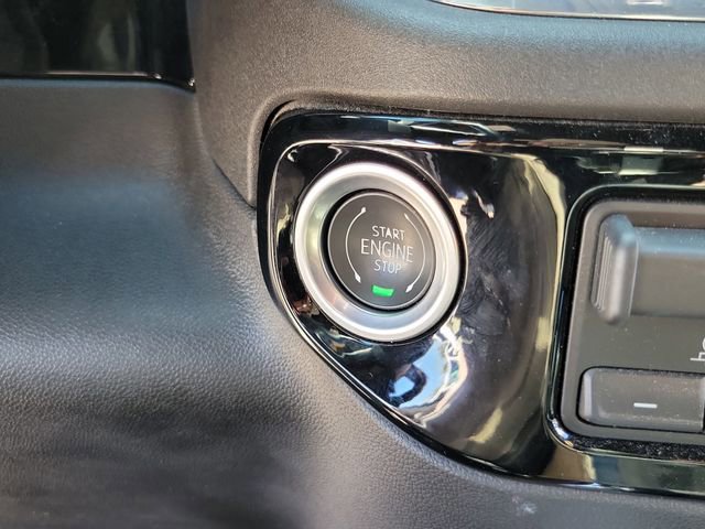 Used 2024 Chevrolet Silverado 2500 High Country w/ High Country Premium Package image 31