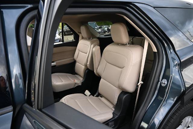 Certified 2023 Ford Explorer XLT w/ Equipment Group 202A AWD/4WD image 29