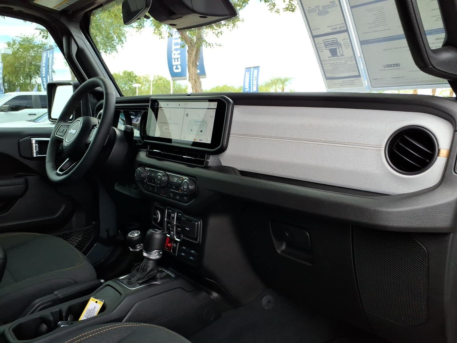 Used 2026 Jeep Wrangler Unlimited Sport AWD/4WD image 10