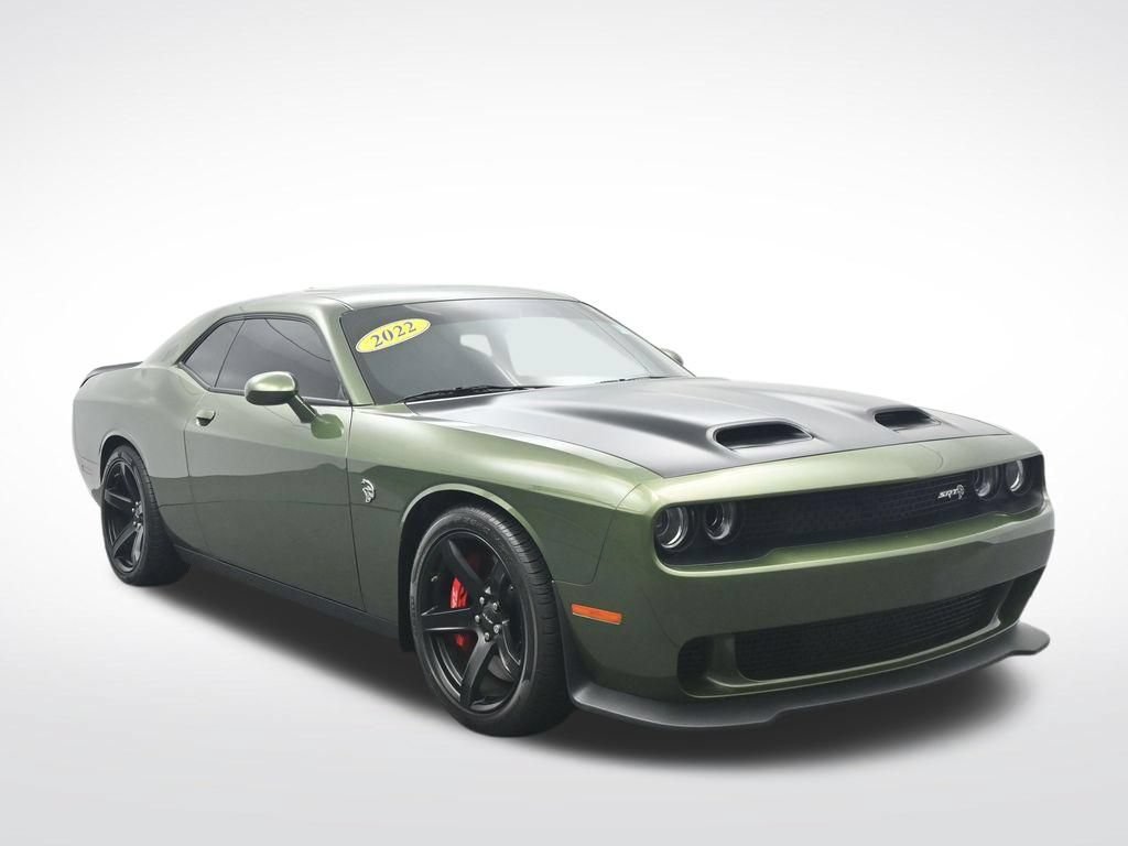 Used 2022 Dodge Challenger SRT Hellcat w/ Plus Package RWD image 3