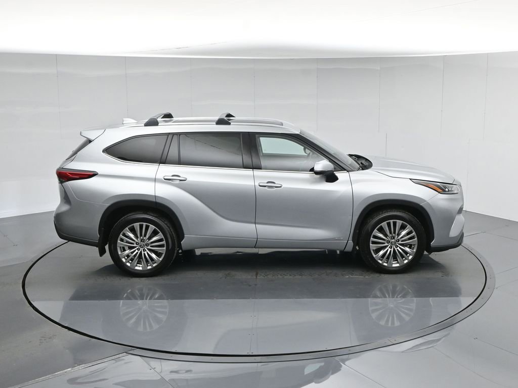 Used 2022 Toyota Highlander Platinum image 51