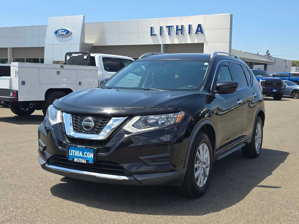 Used 2018 Nissan Rogue SV