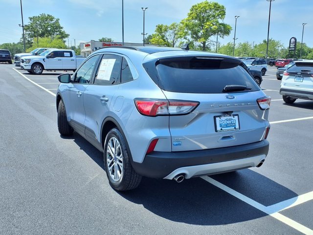 Certified 2022 Ford Escape SEL FWD image 3
