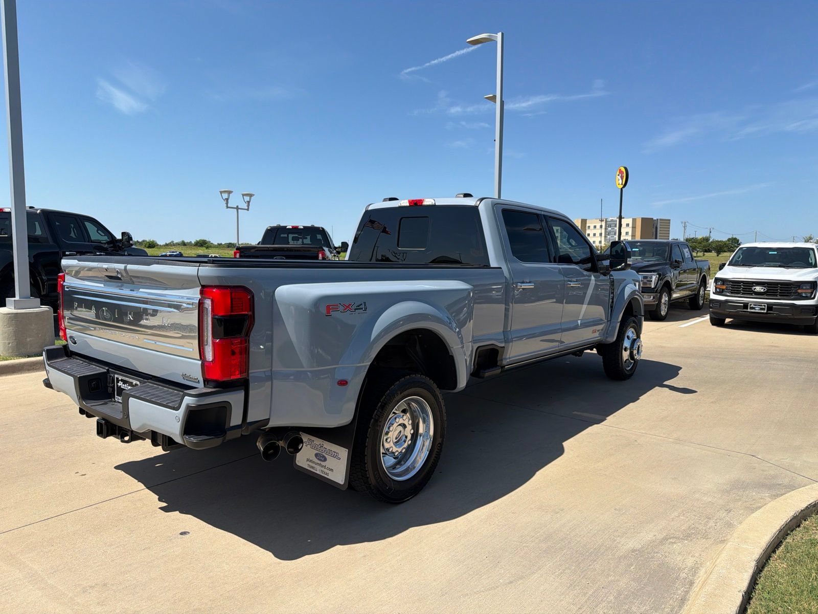 Certified 2026 Ford F450 Platinum w/ Platinum Plus Package AWD/4WD image 5