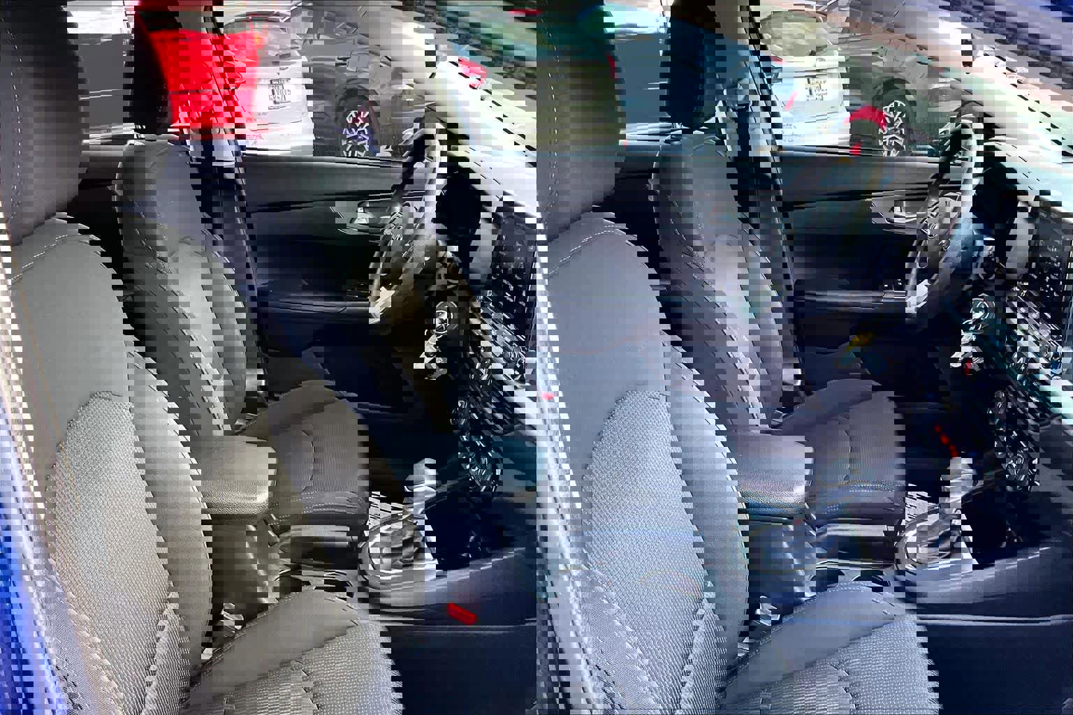 Used 2019 Kia Forte LXS FWD image 13