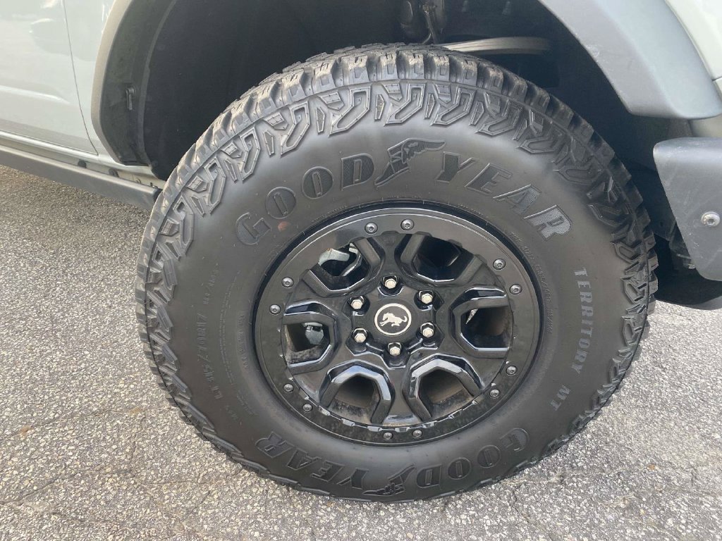 Certified 2024 Ford Bronco Wildtrak AWD/4WD image 4