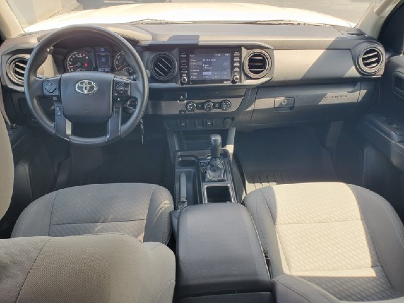 Used 2020 Toyota Tacoma SR w/ SR Convenience Package RWD image 23