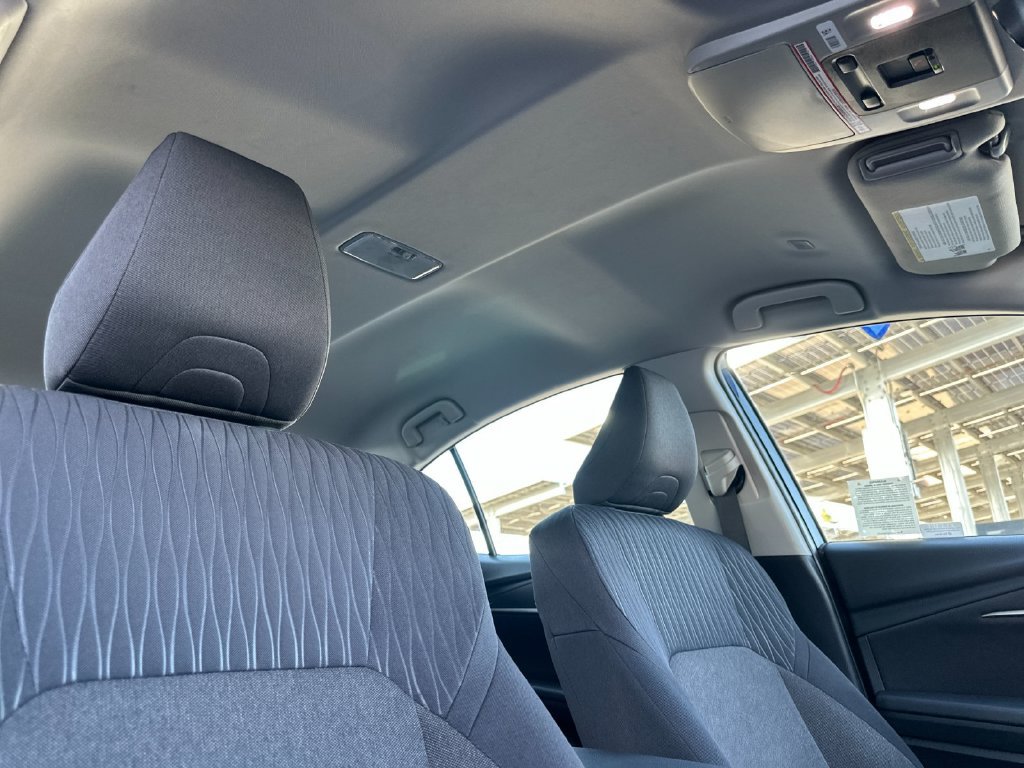 Used 2025 Toyota Camry LE FWD image 15