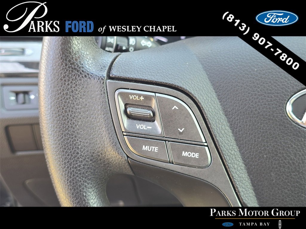 Used 2017 Hyundai Santa Fe Sport image 28