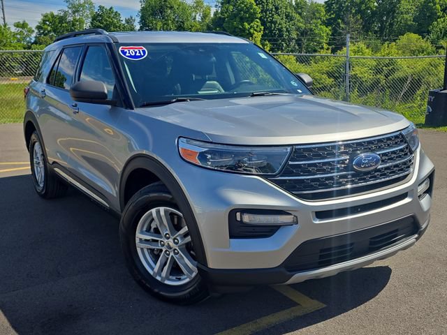 Certified 2021 Ford Explorer XLT w/ Equipment Group 202A