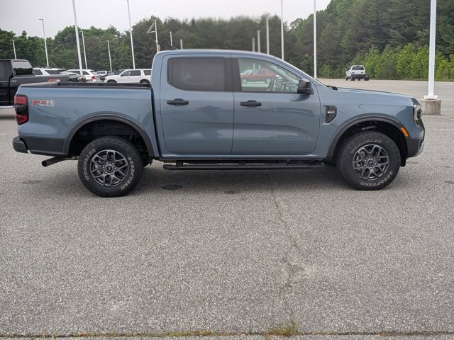 Certified 2024 Ford Ranger XLT w/ FX4 Off-Road Package AWD/4WD image 3