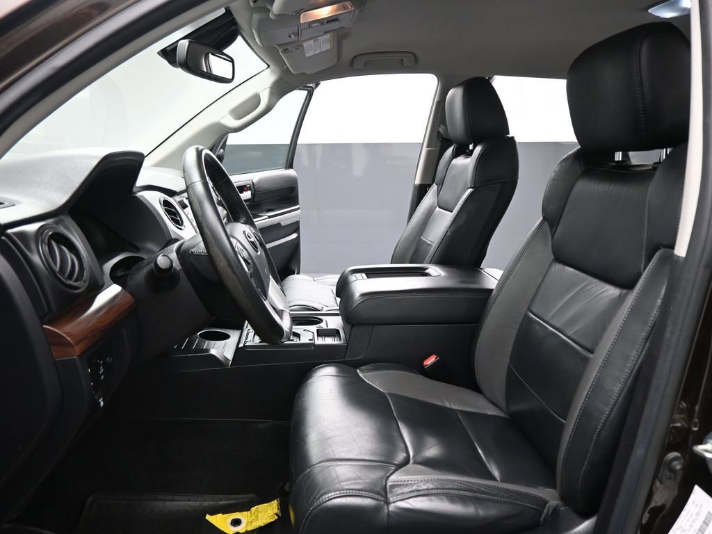 Used 2020 Toyota Tundra Limited w/ Limited Premium Package image 38