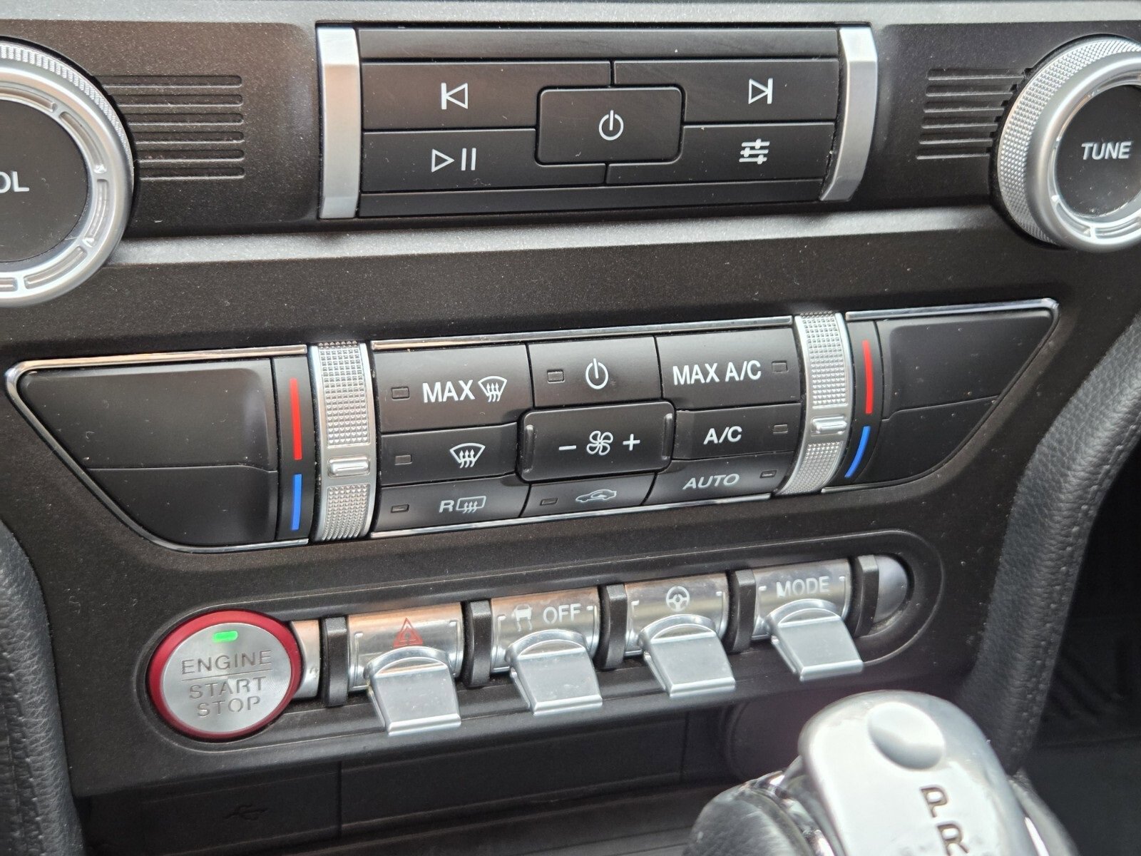 Certified 2020 Ford Mustang Coupe w/ Equipment Group 101A image 22