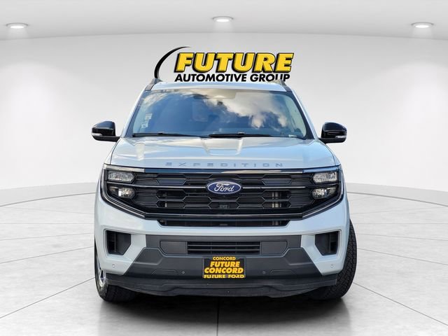 Certified 2025 Ford Expedition Max Active AWD/4WD image 4