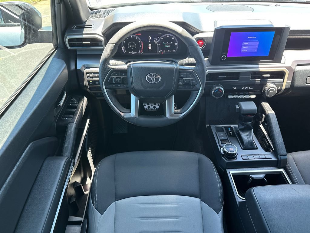 Used 2025 Toyota Tacoma TRD Sport AWD/4WD image 22