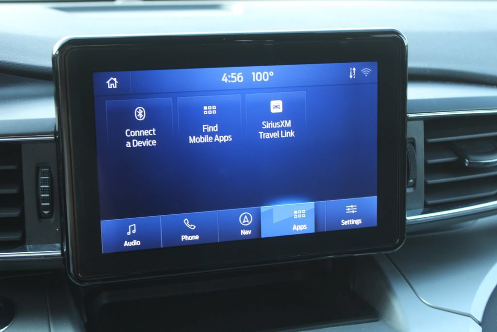 Certified 2021 Ford Explorer XLT w/ Equipment Group 202A AWD/4WD image 29