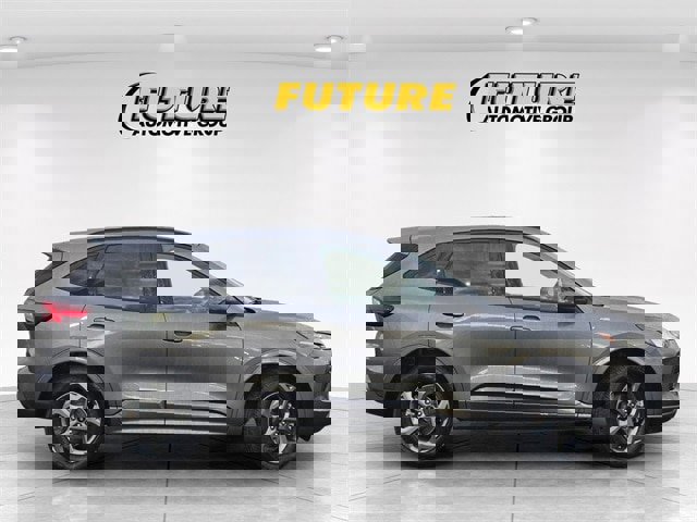 Certified 2024 Ford Escape ST-Line image 2