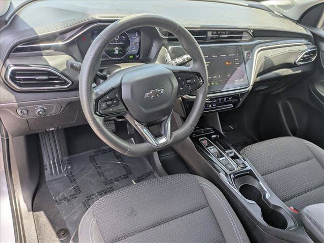 Used 2023 Chevrolet Bolt EUV LT w/ Driver Confidence Package FWD image 10