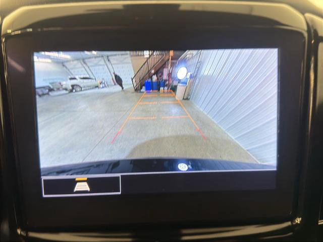 Used 2023 Chevrolet Traverse LT image 29