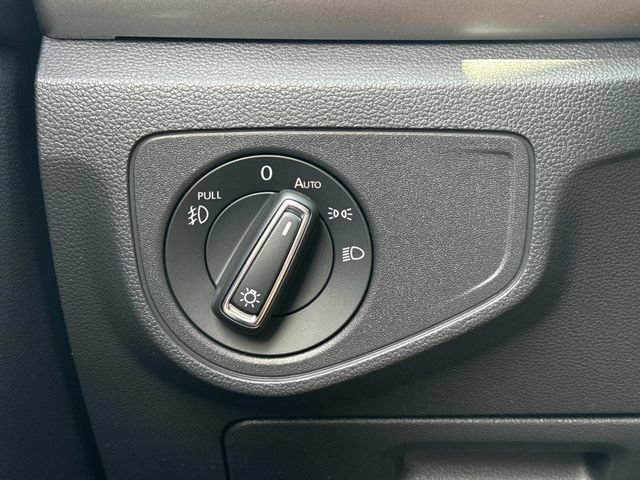 Used 2019 Volkswagen Atlas SEL Premium AWD/4WD image 22
