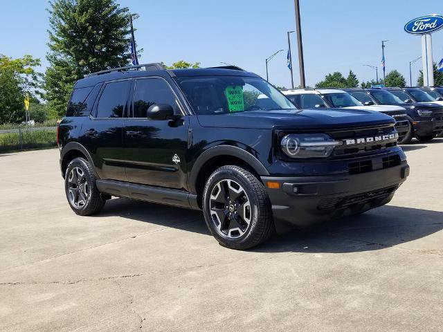 Certified 2021 Ford Bronco Sport Outer Banks w/ Outer Banks Package AWD/4WD image 9