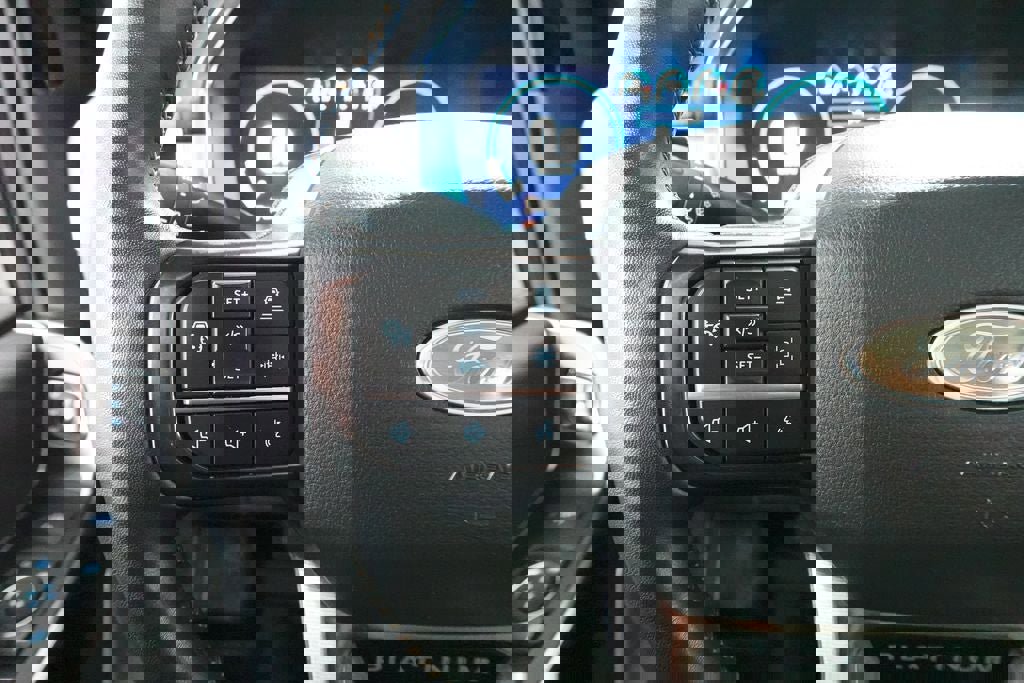 Certified 2023 Ford F150 Platinum w/ FX4 Off-Road Package image 13