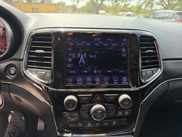 Used 2020 Jeep Grand Cherokee Limited RWD image 12