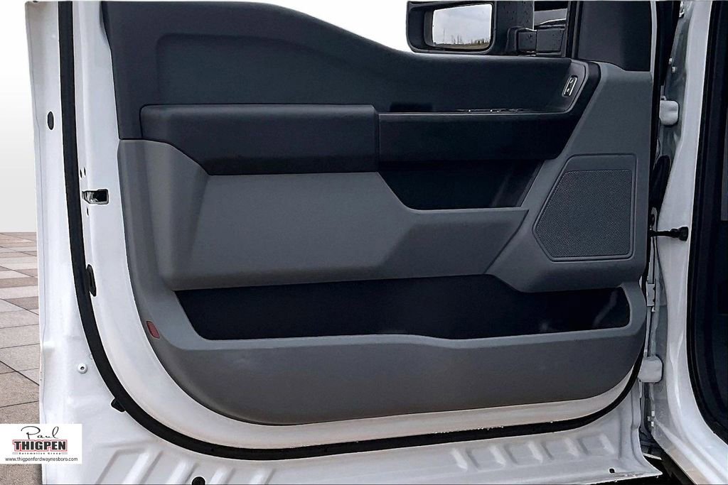 Certified 2025 Ford F250 XL w/ XL Chrome Package image 23