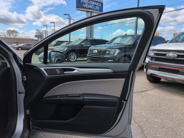 Certified 2020 Ford Fusion S FWD image 27