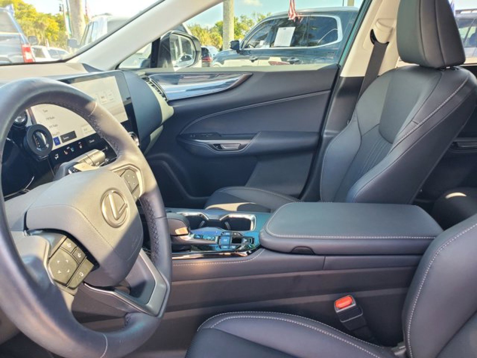 Used 2023 Lexus NX 350 AWD w/ Premium Package image 11