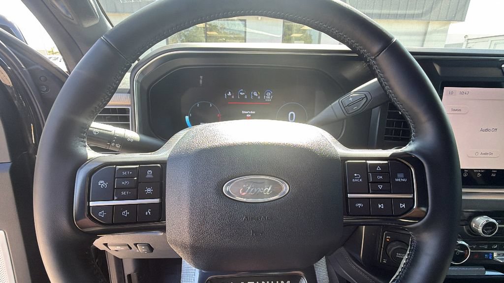 Certified 2025 Ford F250 Platinum w/ FX4 Off-Road Package AWD/4WD image 17