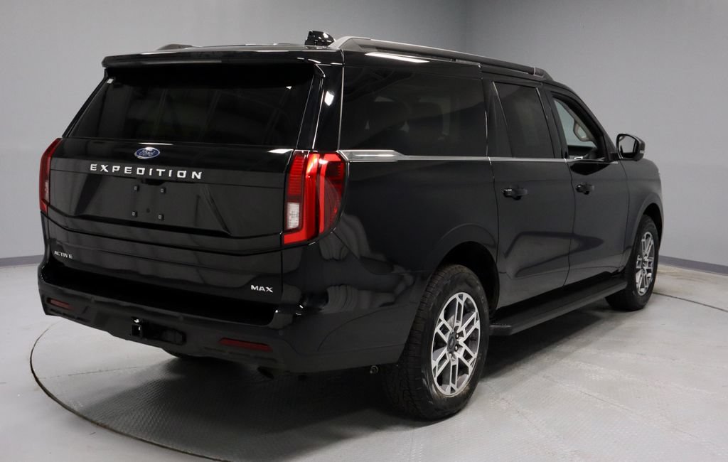 Certified 2026 Ford Expedition Max Active AWD/4WD image 11