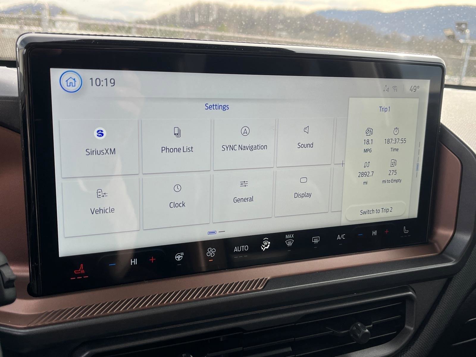 Certified 2025 Ford Bronco Sport Outer Banks w/ Outer Banks Tech Package+ AWD/4WD image 11