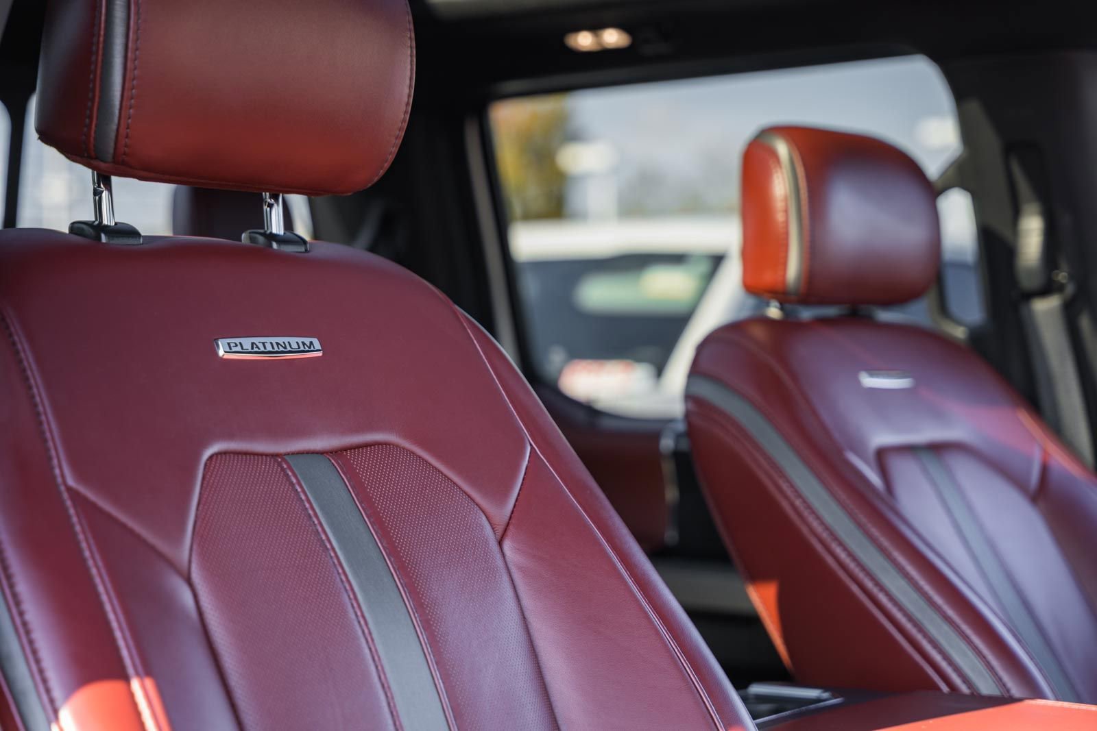 Certified 2022 Ford F450 Platinum w/ FX4 Off-Road Package image 44