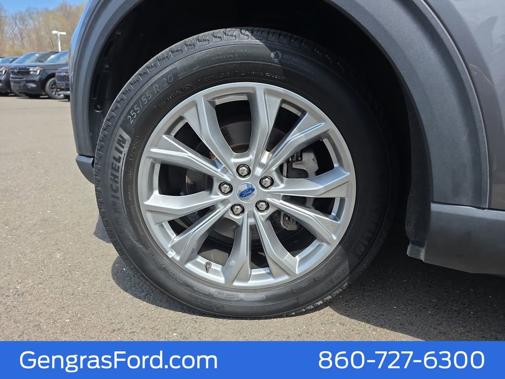 Certified 2023 Ford Explorer Limited AWD/4WD image 12