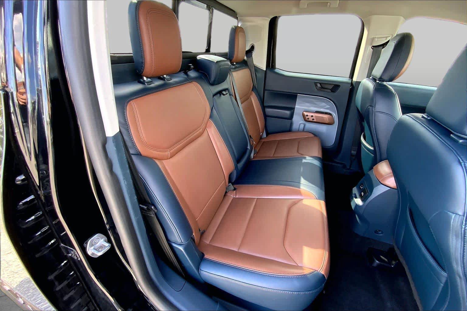 Certified 2022 Ford Maverick Lariat FWD image 18