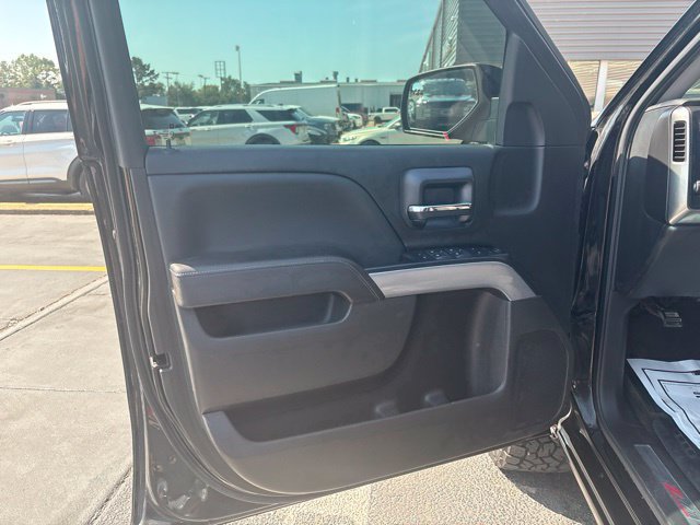 Used 2018 Chevrolet Silverado 1500 LT w/ All Star Edition AWD/4WD image 13