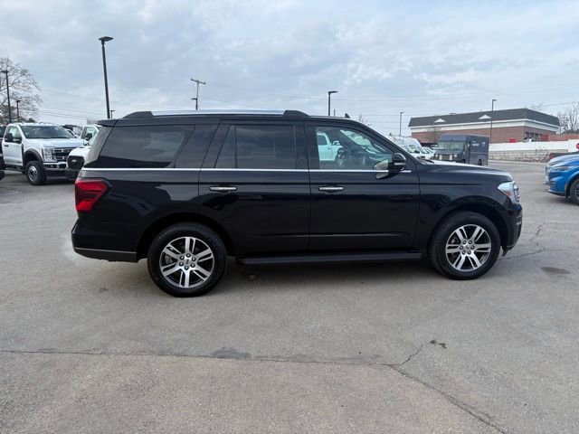 Certified 2024 Ford Expedition Limited image 6