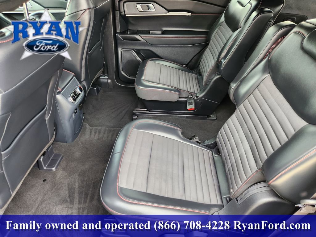 Certified 2025 Ford Explorer ST-Line AWD/4WD image 20