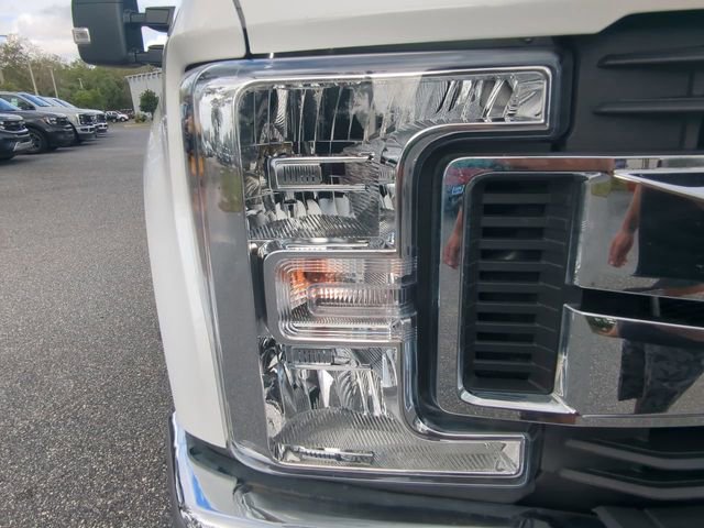 Certified 2019 Ford F250 XL w/ STX Appearance Package image 11