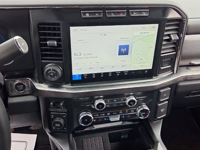 Certified 2023 Ford F250 Lariat w/ Lariat Ultimate Package AWD/4WD image 17