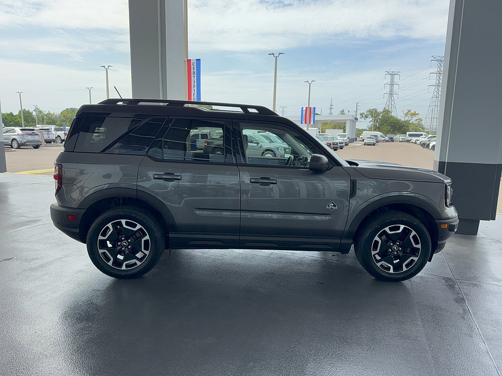 Certified 2022 Ford Bronco Sport Outer Banks w/ Tech Package AWD/4WD image 6