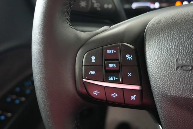 Certified 2023 Ford Maverick Lariat w/ Lariat Luxury Package image 11