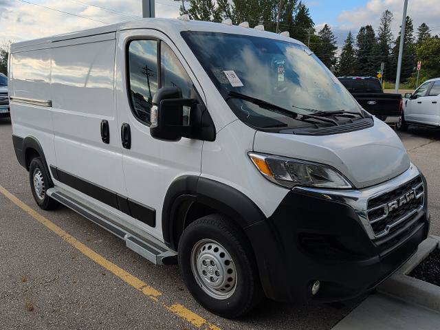 Used 2025 RAM ProMaster 2500 w/ U-Haul Equipment Group FWD image 7