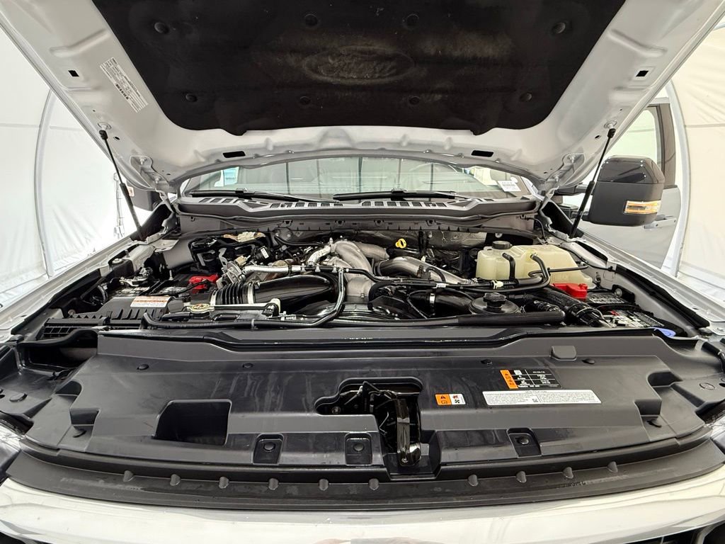 Certified 2025 Ford F450 Platinum image 9